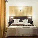 Family Hebar 3* Батак