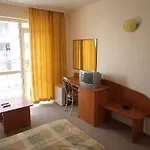 Family Hebar Отель Батак
