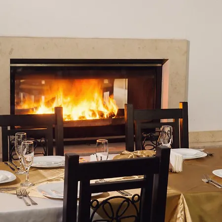 Family Hebar 酒店 3*