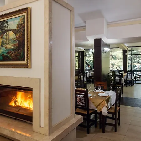 酒店 Family Hebar 3*